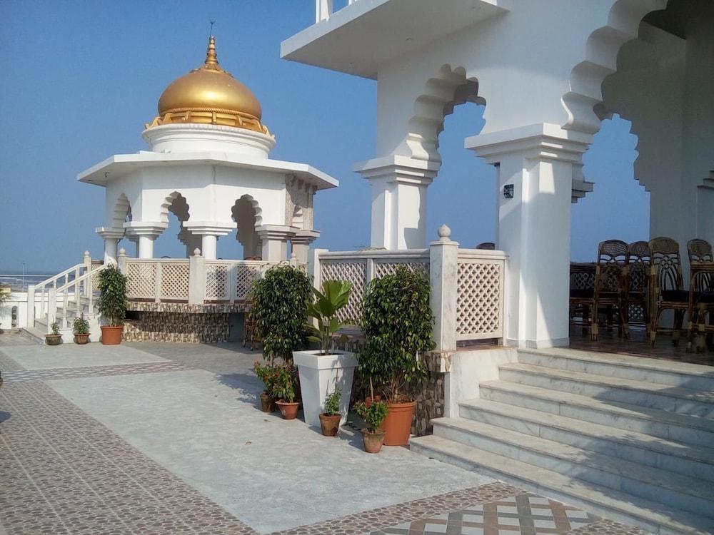 Lucky India Royal Heritage Puri Exterior foto